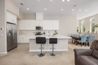 Photo #5: PTP2602629 Listing