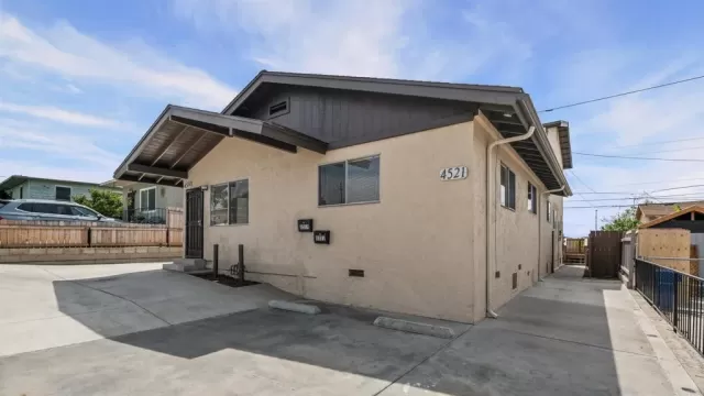 MLS: PTP2602634 Condo For Sale