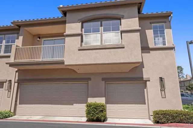 MLS: PTP2602659 Condo For Sale