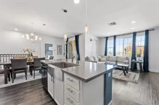 Photo #4: PTP2602682 Listing 