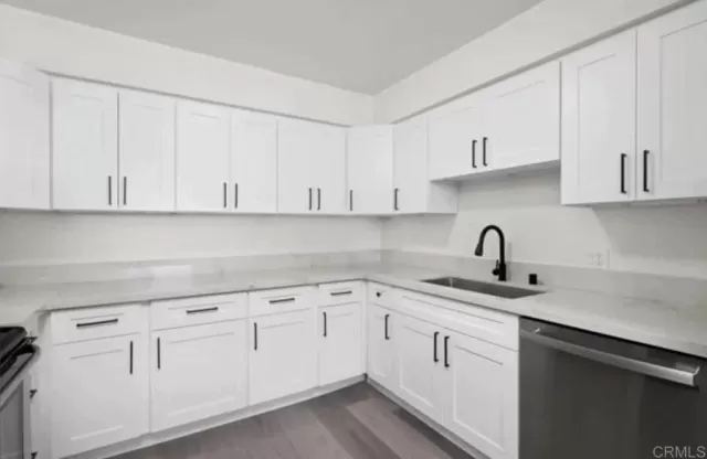 MLS: PTP2602692 Condo For Sale