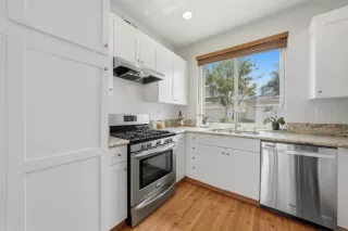 Photo #5: PTP2602695 Listing