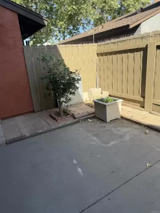 Photo #5: PTP2602698 Listing