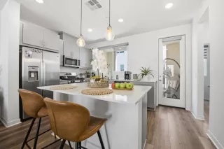 Photo #3: PTP2602701 Listing 