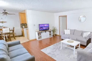 Photo #4: PTP2602758 Listing