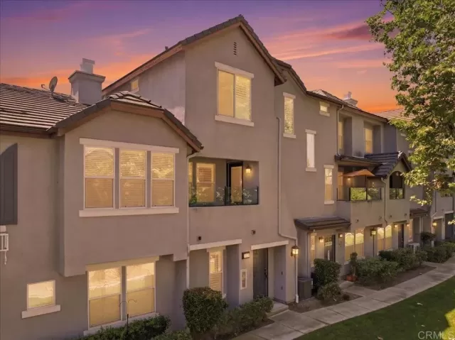 MLS: PTP2602771 Condo For Sale