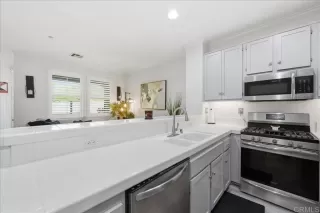 Photo #1: PTP2602771 Listing