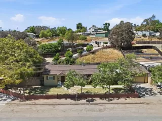 Photo #1: PTP2602772 Listing 