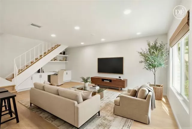 MLS: PTP2602838 Condo For Sale