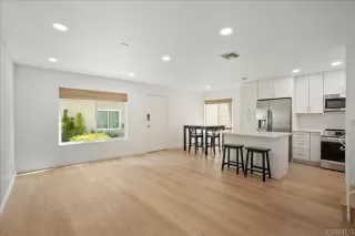 Photo #5: PTP2602838 Listing 