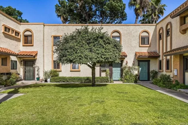 MLS: PTP2602856 Condo For Sale