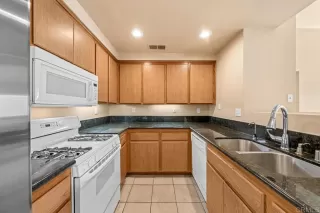 Photo #3: PTP2602889 Listing