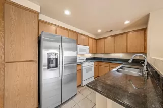 Photo #4: PTP2602889 Listing