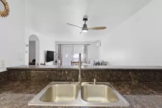 Photo #2: PTP2602909 Listing 