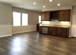 Photo #5: PTP2602952 Listing 