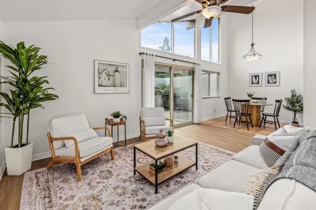 MLS: PTP2602983 Condo For Sale