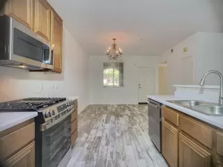 Photo #5: PTP2603000 Listing