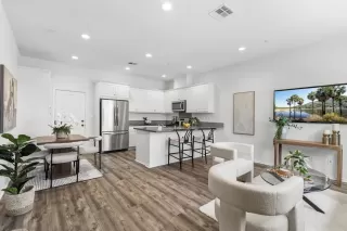 Photo #5: PTP2603034 Listing 