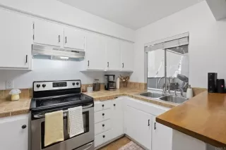 Photo #6: PTP2603080 Listing 