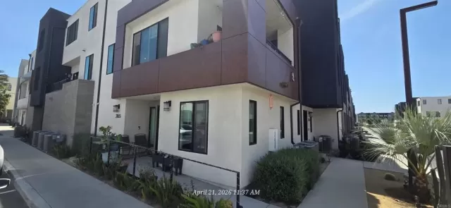 MLS: PTP2603109 Condo For Sale