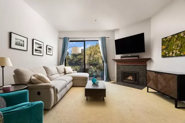 MLS: PTP2603127 Condo For Sale