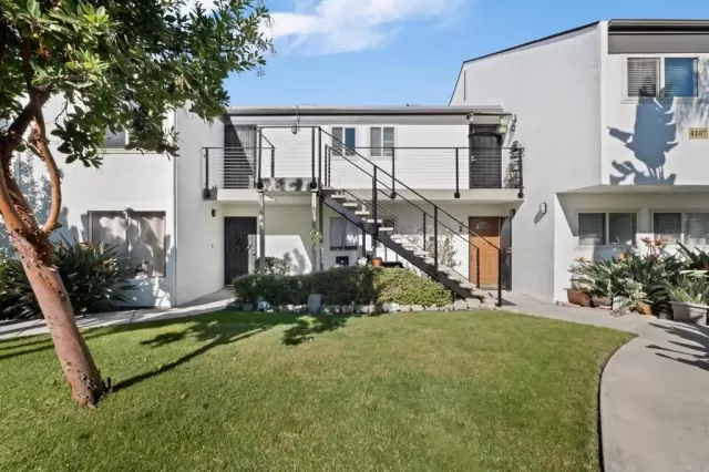 MLS: PTP2603165 Condo For Sale