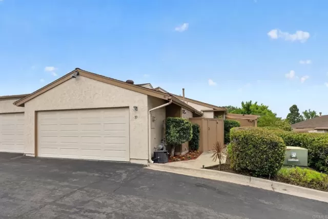 MLS: PTP2603191 Condo For Sale