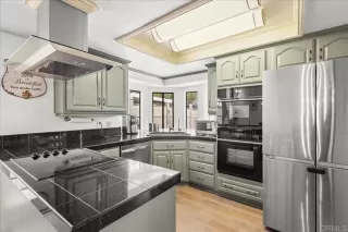 Photo #5: PTP2603318 Listing 