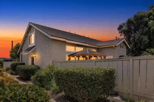 MLS: PTP2603596 Condo For Sale