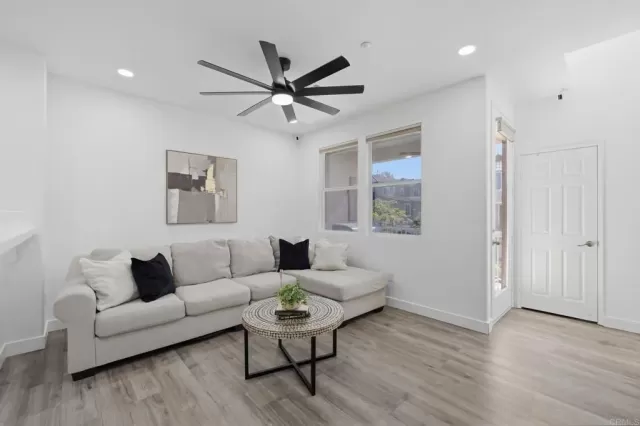 MLS: PTP2603628 Condo For Sale