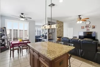 Photo #5: PTP2603673 Listing
