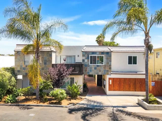 MLS: PTP2603699 Condo For Sale