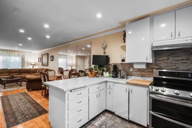 MLS: PTP2603718 Condo For Sale
