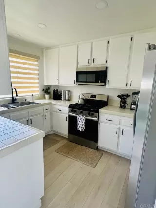 Photo #2: PTP2603744 Listing 