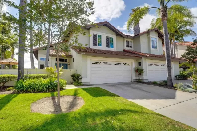 MLS: PTP2603752 Condo For Sale