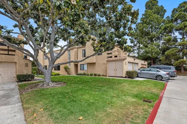 MLS: PTP2603757 Condo For Sale