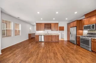 Photo #2: PTP2603761 Listing