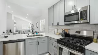 Photo #4: PTP2603835 Listing