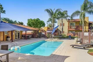 Photo #4: PTP2603850 Listing