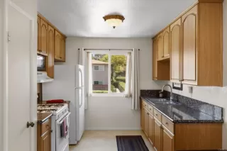 Photo #5: PTP2603880 Listing 