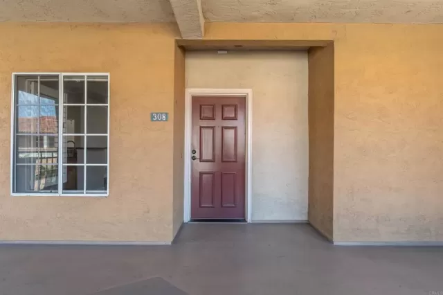 MLS: PTP2603888 Condo For Sale