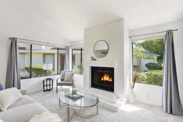 MLS: PTP2603942 Condo For Sale