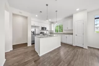 Photo #3: PTP2604021 Listing