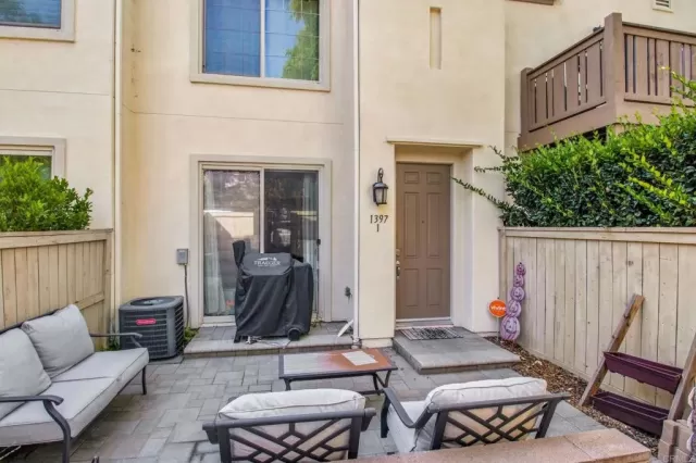 MLS: PTP2604031 Condo For Sale