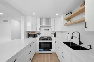 Photo #5: PTP2604045 Listing