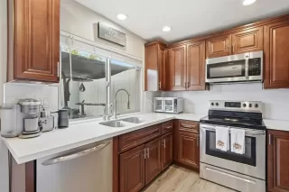 Photo #6: PTP2604102 Listing