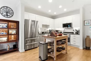 Photo #5: PTP2604107 Listing