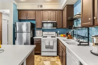 Photo #1: PTP2604110 Listing