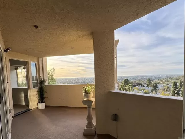 MLS: PTP2604166 Condo For Sale