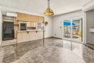 Photo #5: PTP2604206 Listing